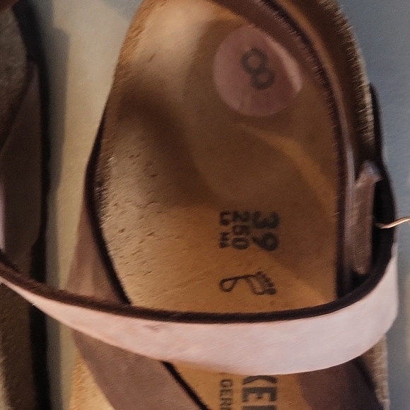 NWT Birkenstock Women's Yara Oiled Leather Flat Sandal - Picture 5 of 9